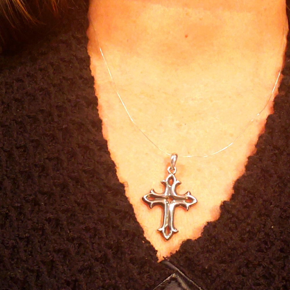 James Avery Retired Open Fleur Cross Pendant